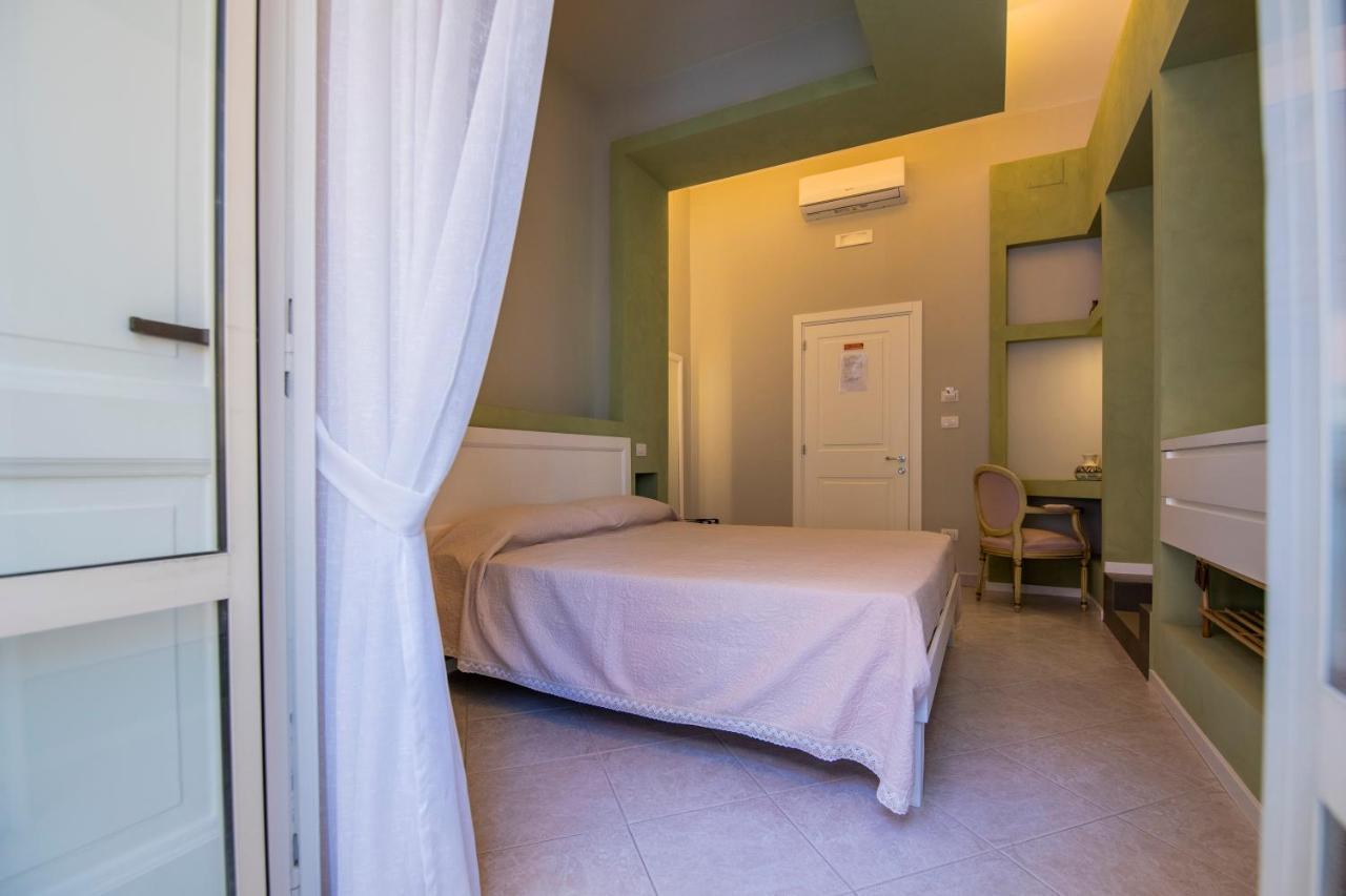 נאפולי Mercatello Bed And Breakfast מראה חיצוני תמונה