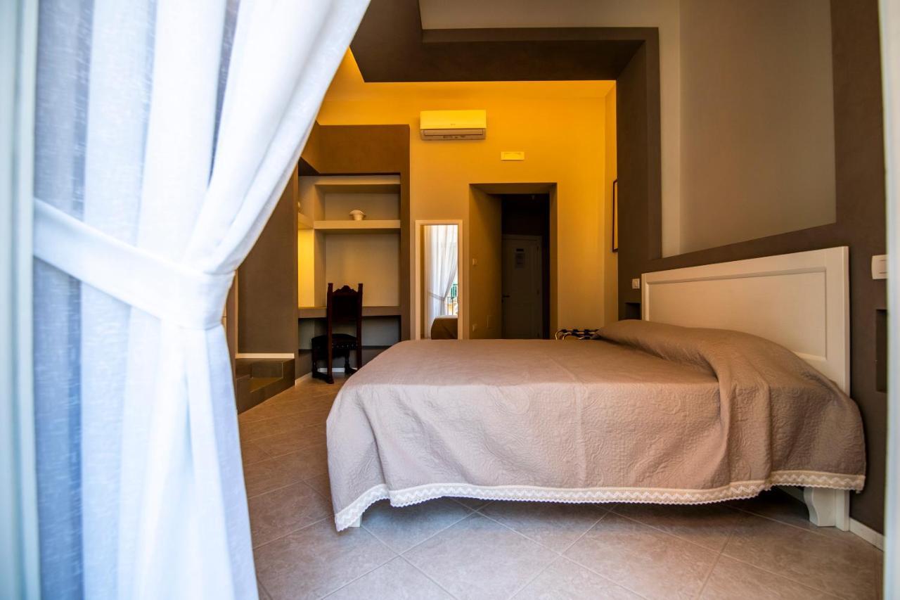 נאפולי Mercatello Bed And Breakfast מראה חיצוני תמונה