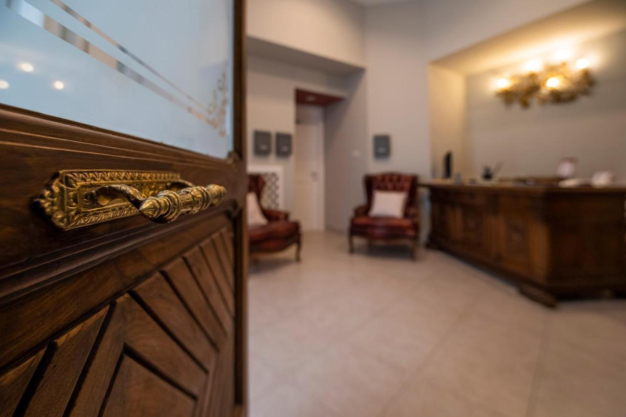 נאפולי Mercatello Bed And Breakfast מראה חיצוני תמונה