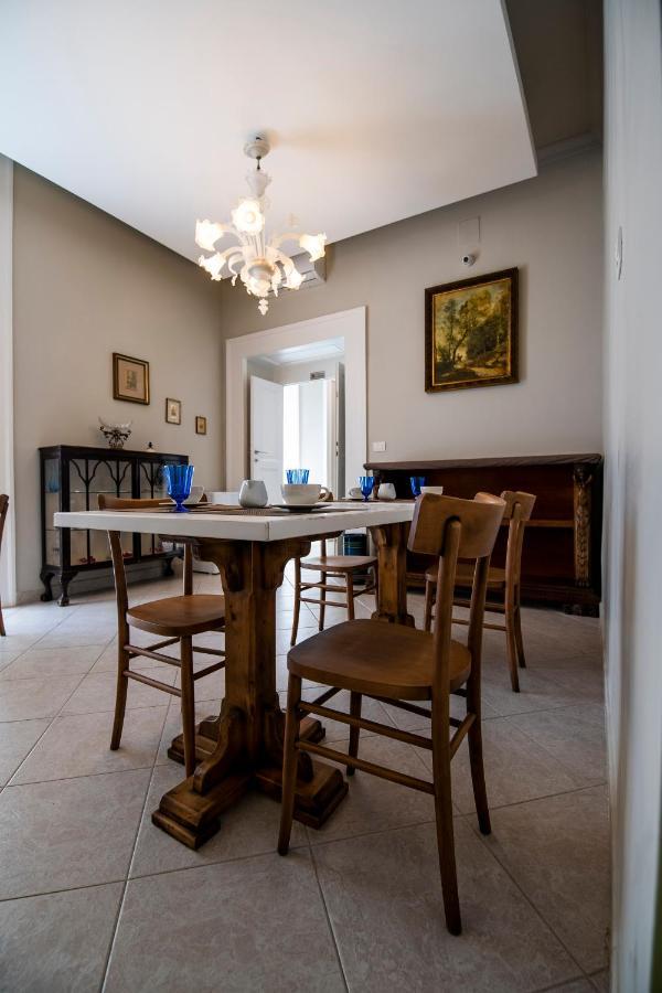 נאפולי Mercatello Bed And Breakfast מראה חיצוני תמונה