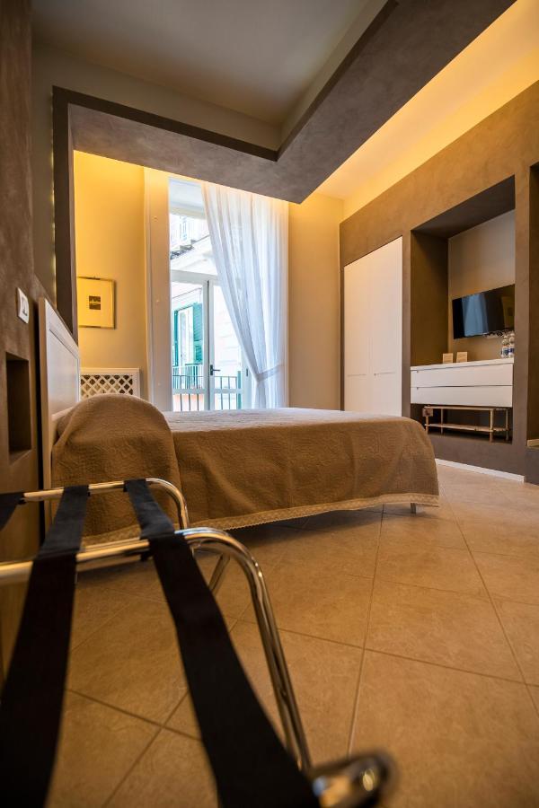נאפולי Mercatello Bed And Breakfast מראה חיצוני תמונה
